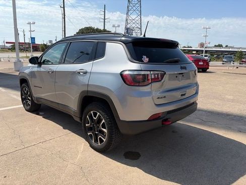 Used 2020 Jeep Compass Trailhawk AWD/4WD image 4