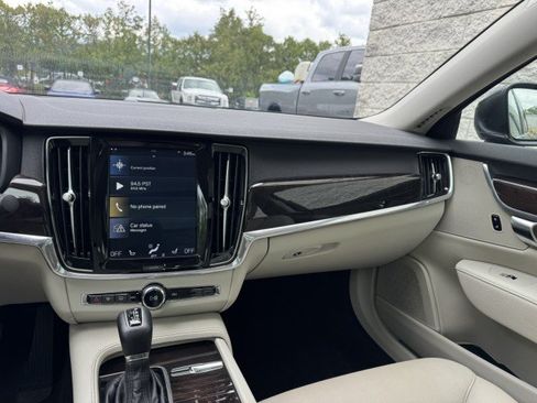 Used 2018 Volvo S90 T5 Momentum w/ Convenience Package AWD/4WD image 31