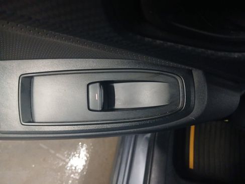 Used 2023 Subaru Crosstrek 2.5i Sport AWD/4WD image 34