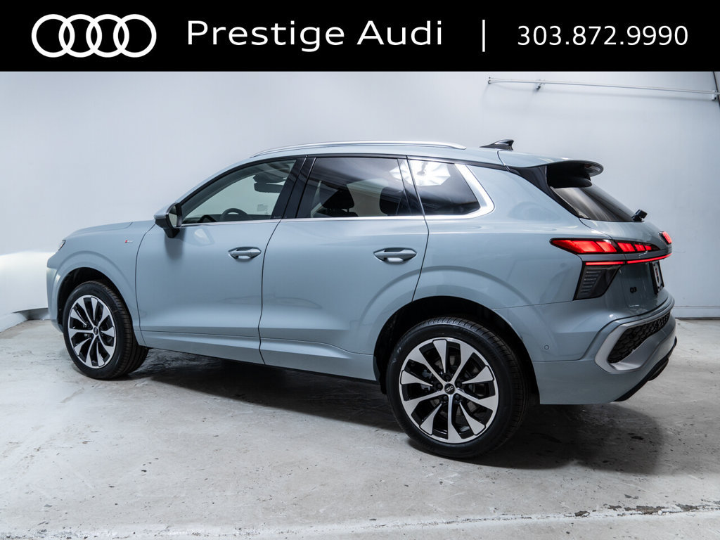 Used 2026 Audi Q3 quattro 2.0T w/ Driver Assistance Package AWD/4WD image 3