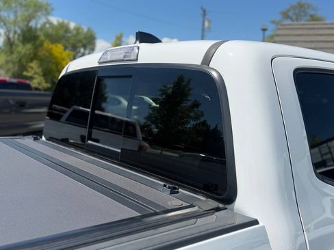 Used 2020 Toyota Tacoma TRD Off-Road w/ Technology Package AWD/4WD image 42