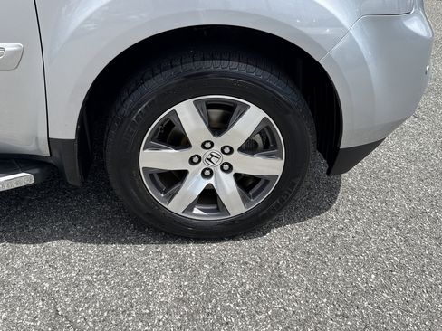 Used 2015 Honda Pilot Touring image 13