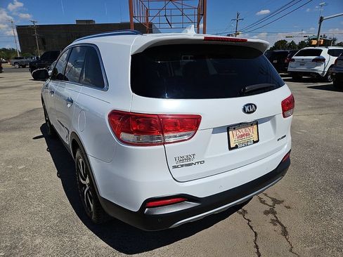 Used 2016 Kia Sorento EX w/ EX Touring Package FWD image 5