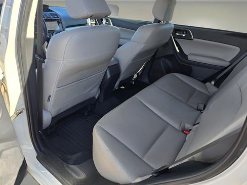 Used 2016 Subaru Forester 2.5i Limited image 15