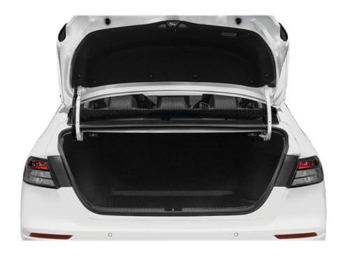 Used 2024 Honda Accord Touring image 11