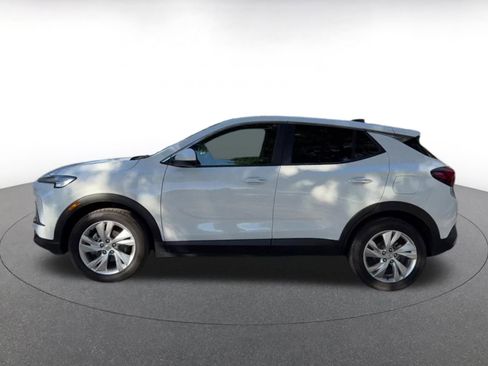 Used 2025 Buick Encore GX Preferred image 9