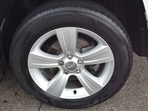 Used 2015 Jeep Patriot Latitude image 38