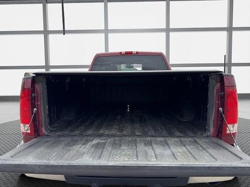 Used 2009 GMC Sierra 2500 SLT w/ Entertainment Package AWD/4WD image 12