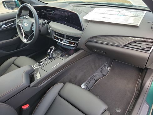 Used 2025 Cadillac CT5 Sport image 11