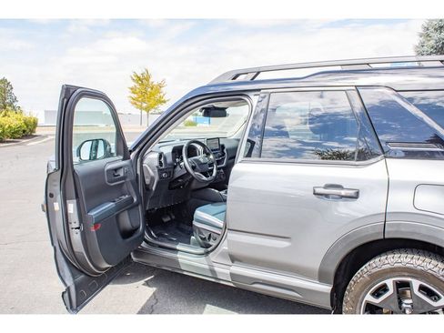 Used 2024 Ford Bronco Sport Outer Banks w/ Tech Package AWD/4WD image 25