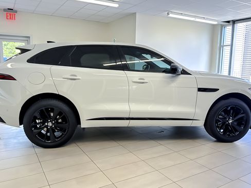 Used 2026 Jaguar F-PACE R-Dynamic S AWD/4WD image 3