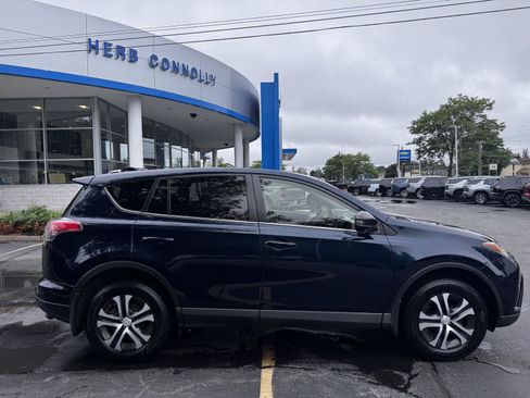 Used 2017 Toyota RAV4 LE w/ All Weather Liner Package AWD/4WD image 8