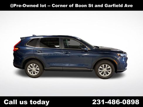 Used 2025 Honda CR-V LX image 6