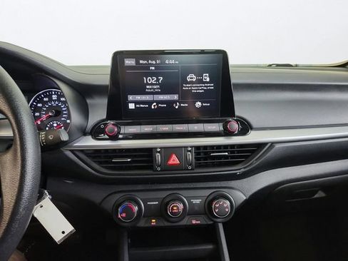 Certified 2023 Kia Forte LXS w/ LXS Technology Package FWD image 16