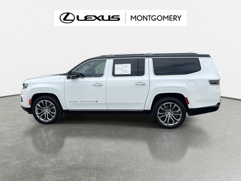 Used 2023 Jeep Grand Wagoneer L Series II w/ HD Trailer Tow Package AWD/4WD image 6