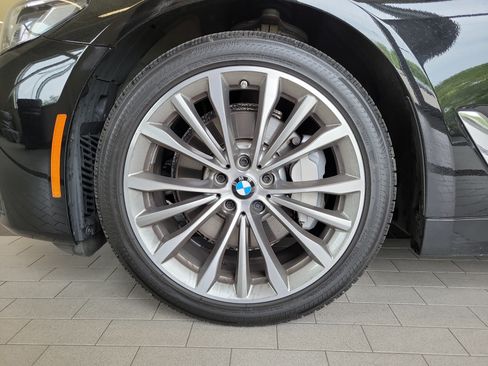 Used 2023 BMW 530i xDrive w/ Convenience Package AWD/4WD image 12