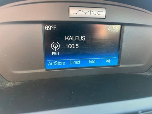 Used 2018 Ford C-MAX SE image 15