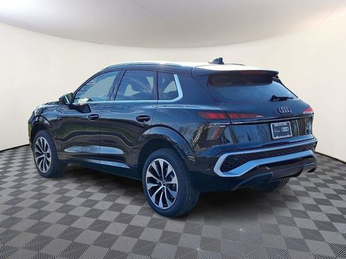 New 2026 Audi Q3 quattro 2.0T image 4