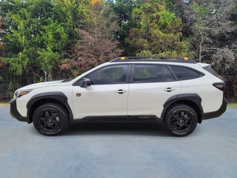 Certified 2024 Subaru Outback Wilderness AWD/4WD image 22