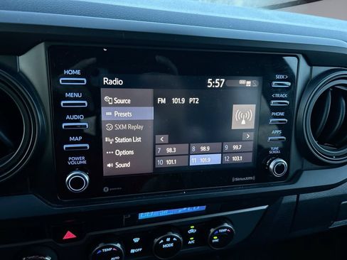 Used 2022 Toyota Tacoma SR AWD/4WD image 21