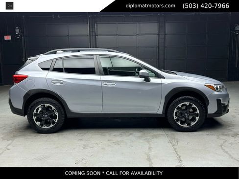 Used 2021 Subaru Crosstrek 2.0i Premium AWD/4WD image 9
