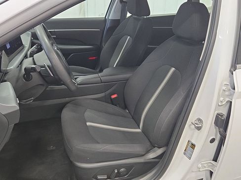 Used 2025 Hyundai Sonata SEL image 19