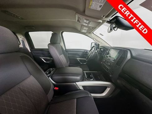 Certified 2024 Nissan Titan SV w/ SV Convenience Package image 28