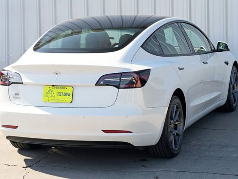 Used 2022 Tesla Model 3 image 50