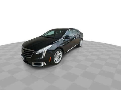 Certified 2019 Cadillac XTS Luxury FWD image 4