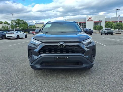 Certified 2023 Toyota RAV4 XLE w/ Convenience Package AWD/4WD image 10