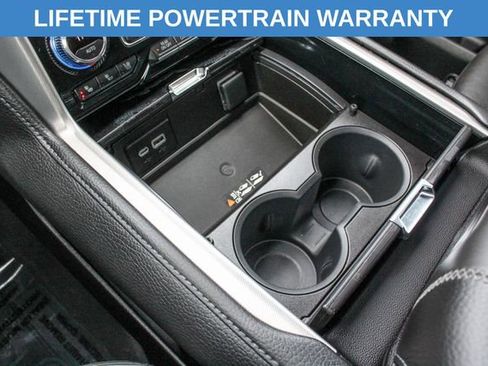 Used 2023 GMC Yukon XL Denali AWD/4WD image 25