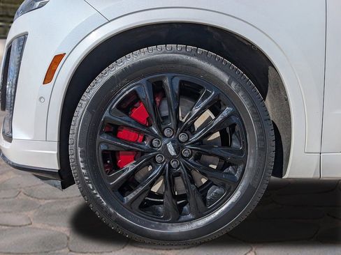 Certified 2024 Cadillac XT6 Sport w/ Platinum Package image 12
