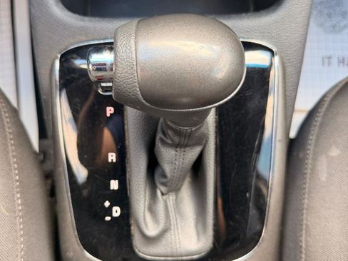Used 2018 Kia Forte LX FWD image 25