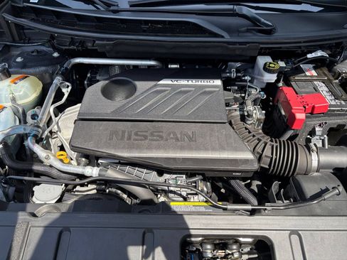 Used 2025 Nissan Rogue SV AWD/4WD image 35