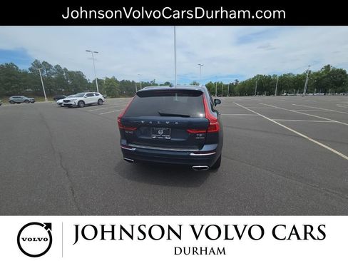 Used 2021 Volvo XC60 T5 Inscription w/ Protection Package Premier AWD/4WD image 7