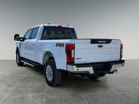 Certified 2022 Ford F250 XLT w/ XLT Premium Package AWD/4WD image 4