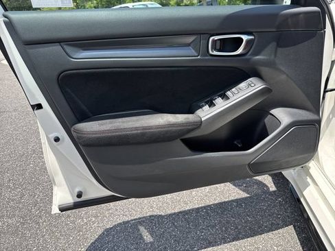 Used 2024 Honda Civic Type R image 11