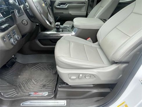 Certified 2024 Chevrolet Silverado 1500 LTZ w/ LTZ Premium Package image 15