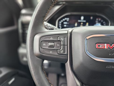 Used 2024 GMC Sierra 2500 AT4 w/ AT4 Premium Plus Package image 24