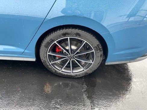 Used 2025 Volkswagen Jetta GLI Autobahn image 15