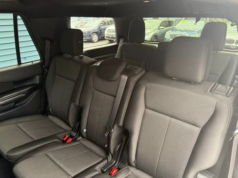 Used 2018 Ford Expedition XLT AWD/4WD image 31
