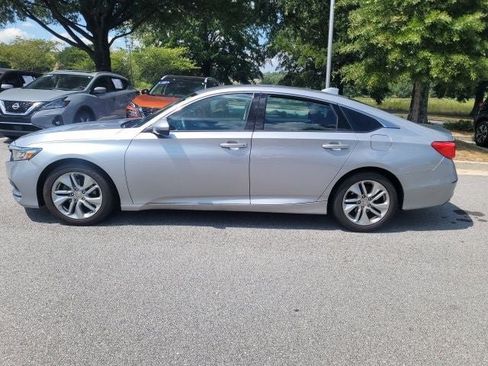 Used 2018 Honda Accord LX image 8