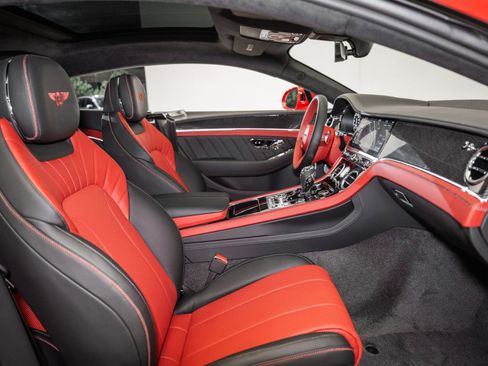Certified 2024 Bentley Continental GT V8 AWD/4WD image 2