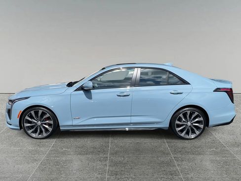 New 2026 Cadillac CT4 V image 2