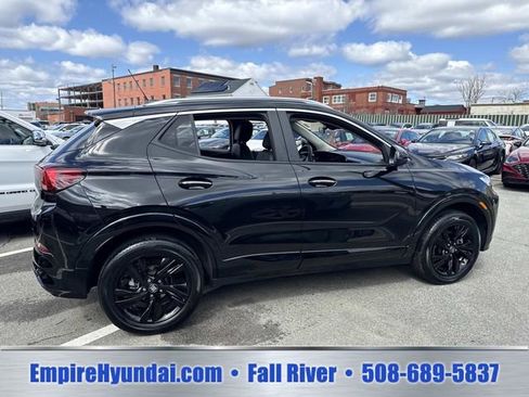 Used 2024 Buick Encore GX Sport Touring AWD/4WD image 3