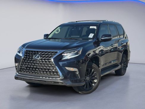Used 2023 Lexus GX 460 Premium w/ Accessory Package AWD/4WD image 2