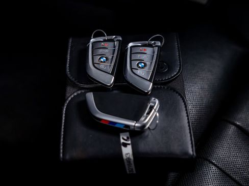 Used 2019 BMW 740i w/ Executive Package image 34