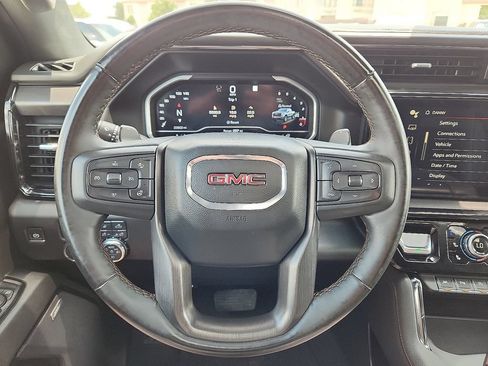 Used 2023 GMC Sierra 1500 AT4 w/ AT4 Preferred Package AWD/4WD image 19