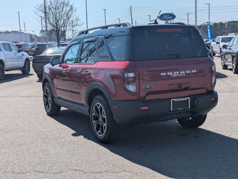 Certified 2025 Ford Bronco Sport Outer Banks w/ Outer Banks Tech Package+ image 6