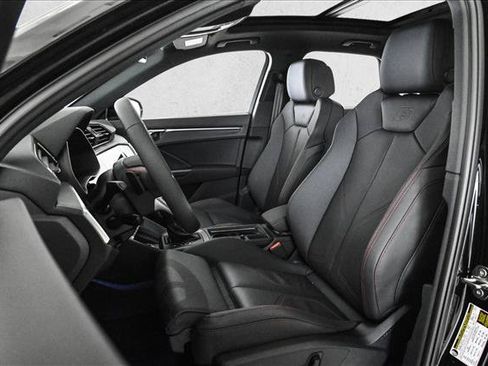 New 2025 Audi Q3 2.0T Premium Plus image 17